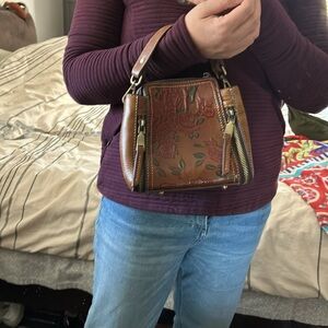 Vintage leather‎ wristlet Rose Bag.